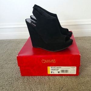 CARLOS by Carlos Santana Becket, Black peep toe platforms
